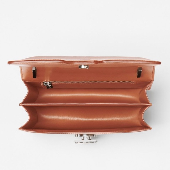 Burberry Tan Leather Purse - Picture 2 of 3